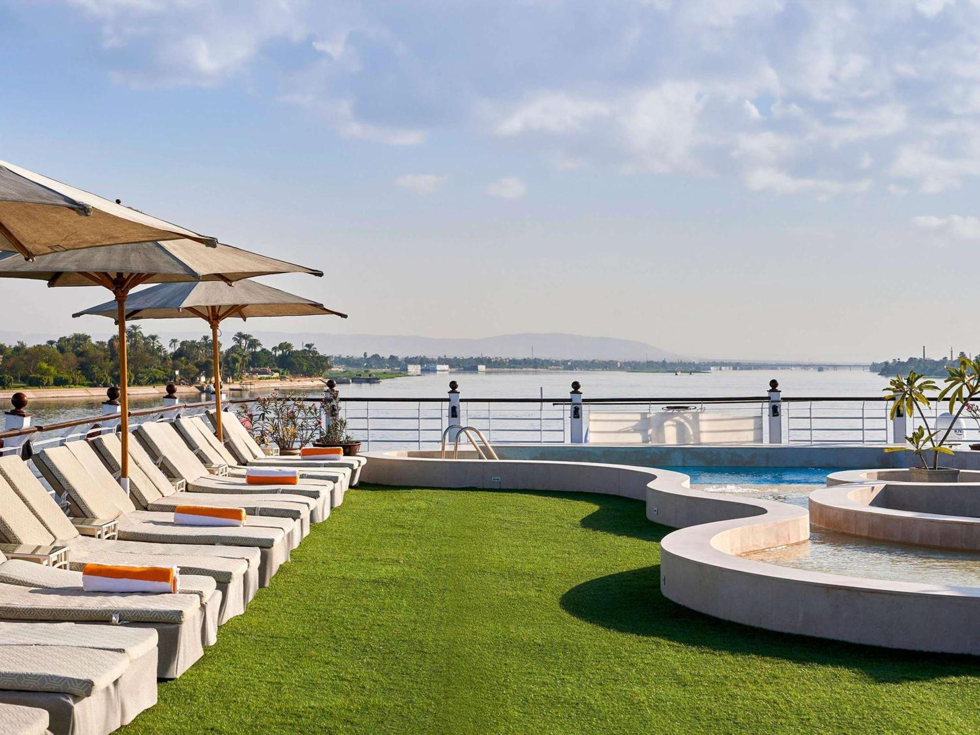 Moevenpick Royal Lotus Nile Cruise, Every Monday Four Nights From Luxor, Every Friday Three Nights From Aswan - Including Excursions & Sightseeing Esterno foto