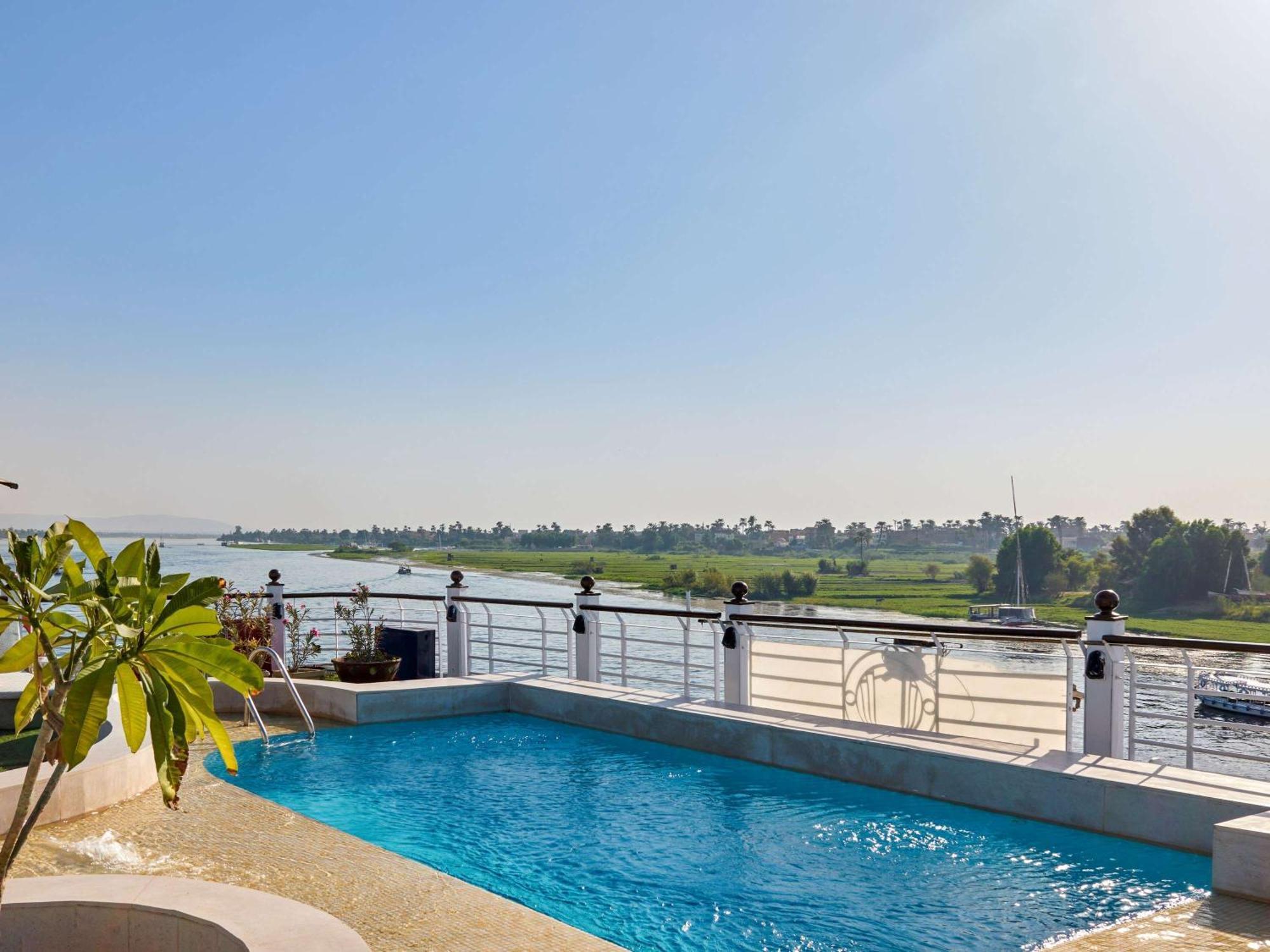 Moevenpick Royal Lotus Nile Cruise, Every Monday Four Nights From Luxor, Every Friday Three Nights From Aswan - Including Excursions & Sightseeing Esterno foto